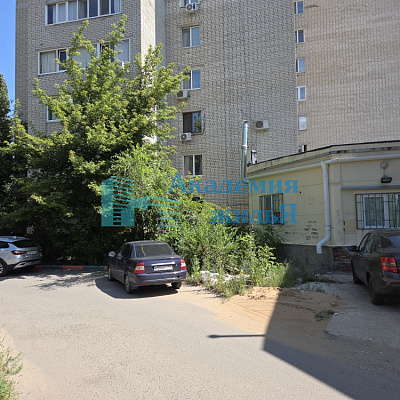 Купить помещение Саратовская обл, г Балаково, ул Факел Социализма, д 14 