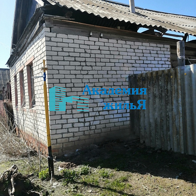 Купить дом Саратовская обл, Балаковский р-н, село Сухой Отрог, ул Краснознаменцев 